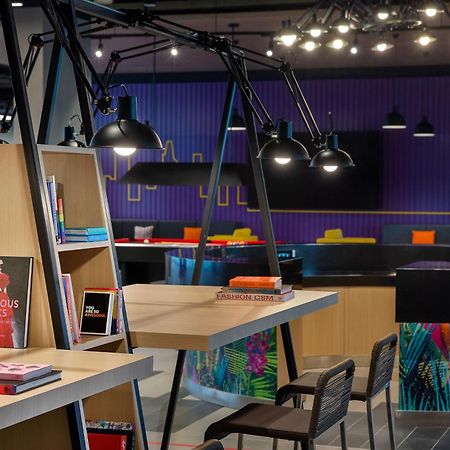 Aloft Dubai Airport 호텔 외부 사진