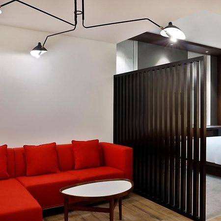 Aloft Dubai Airport 호텔 외부 사진