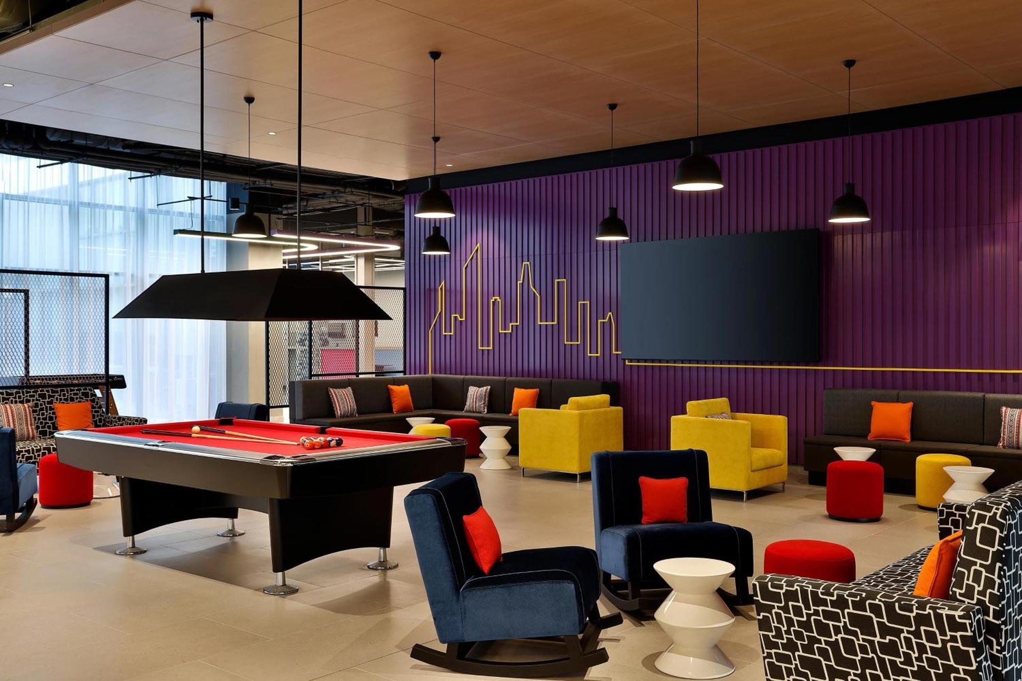 Aloft Dubai Airport 호텔 외부 사진