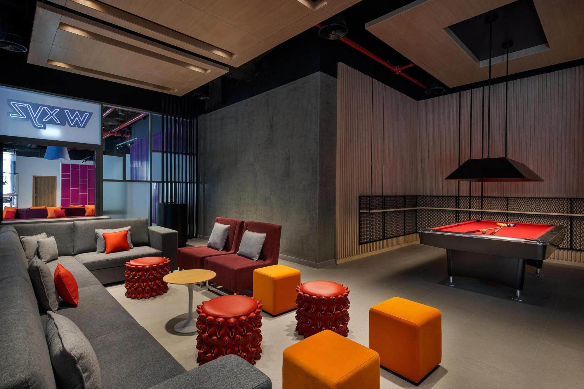 Aloft Dubai Airport 호텔 외부 사진